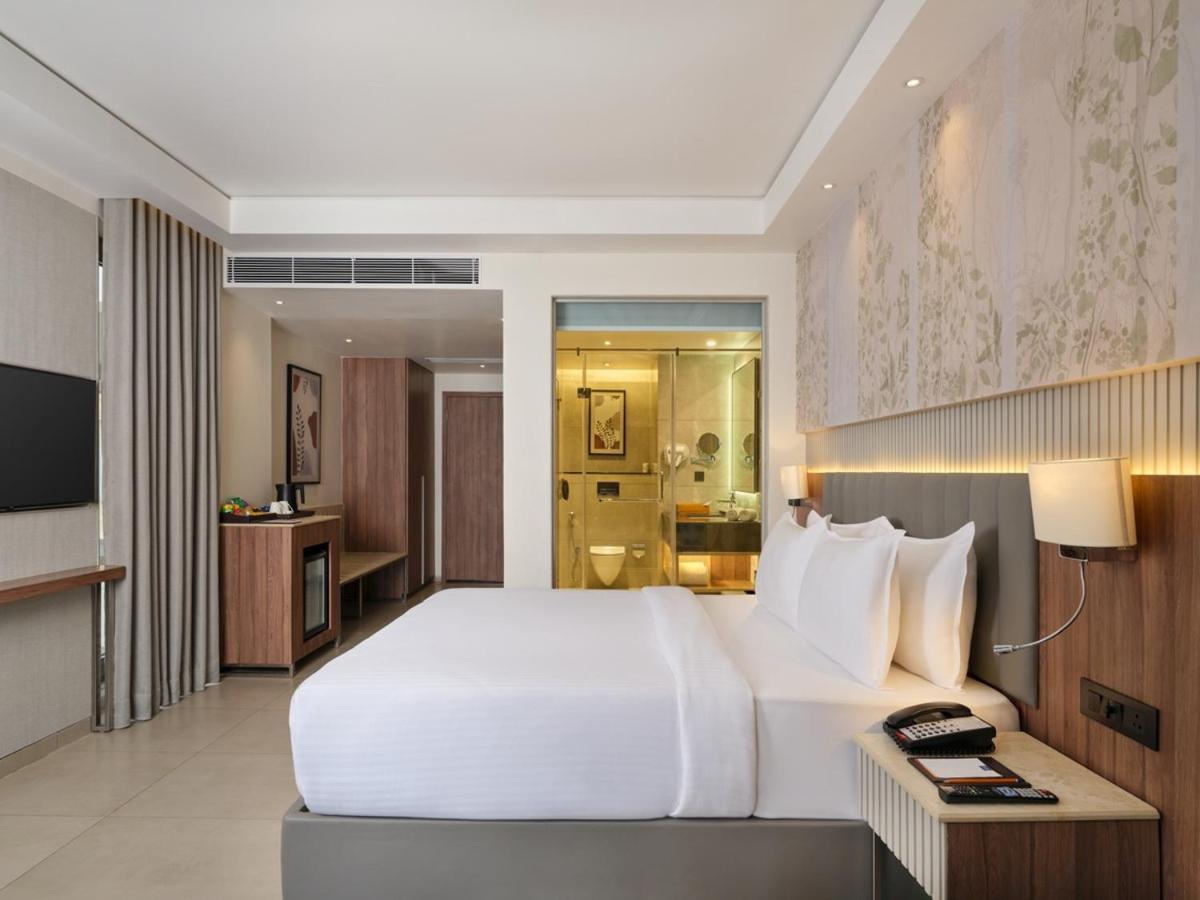 सहारा Sarovar Portico Gir 4*